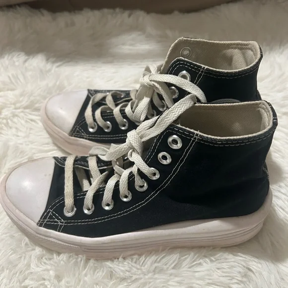 Converse platform Black High-Top Sneakers with White Accents size 7 - Picture 3 of 10